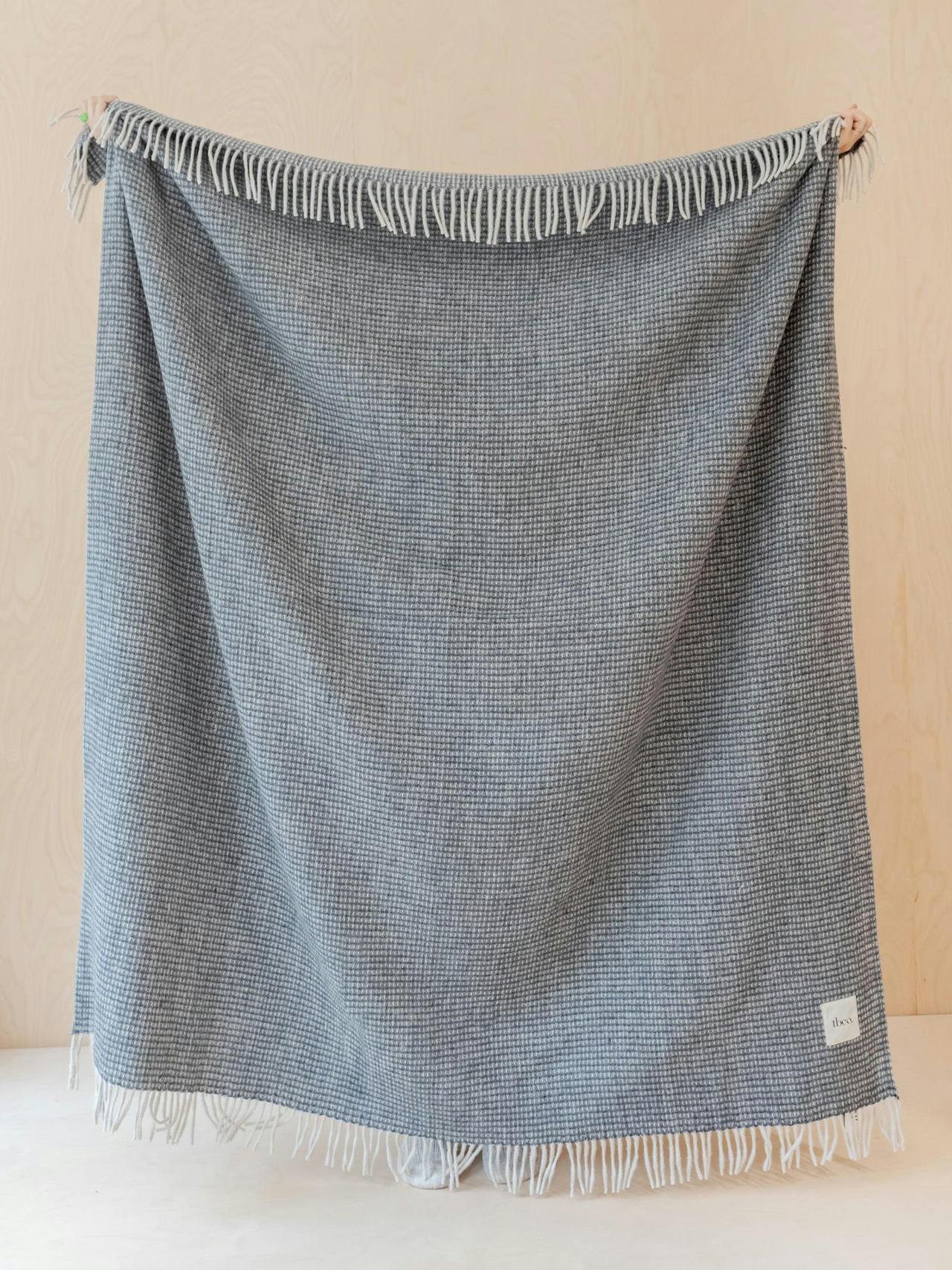 Recycled wool blanket in charcoal waffle Home > Blankets > Recycled Wool Blankets > Large TBCo    - Collagerie