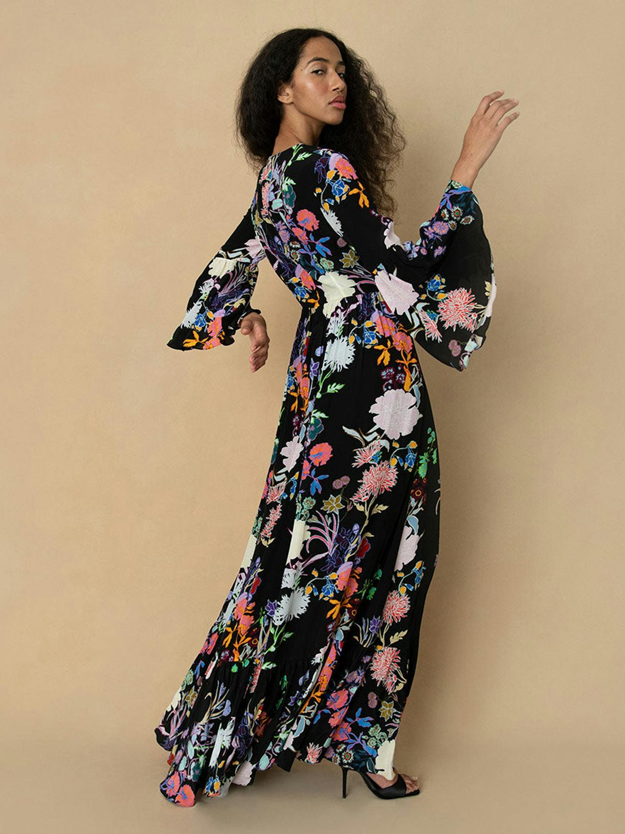 Jardin black crepe Astrea maxi dress Clothing Borgo De Nor    - Collagerie