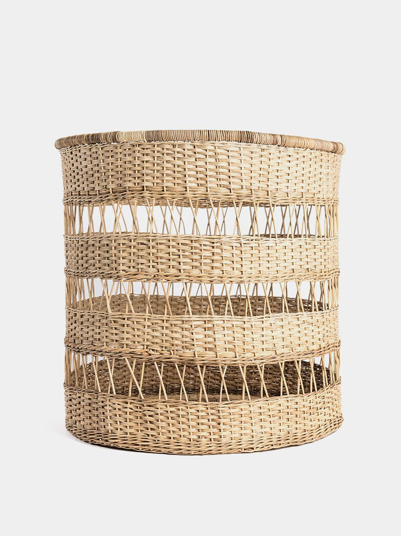 Round open weave cane planter