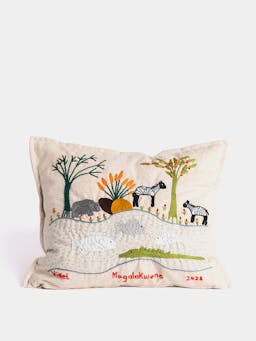 Story cushion, 23 Cushion Hadeda    - Collagerie