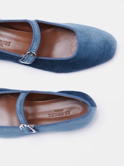 Blue velvet Mary Jane flats Footwear Le Monde Beryl    - Collagerie