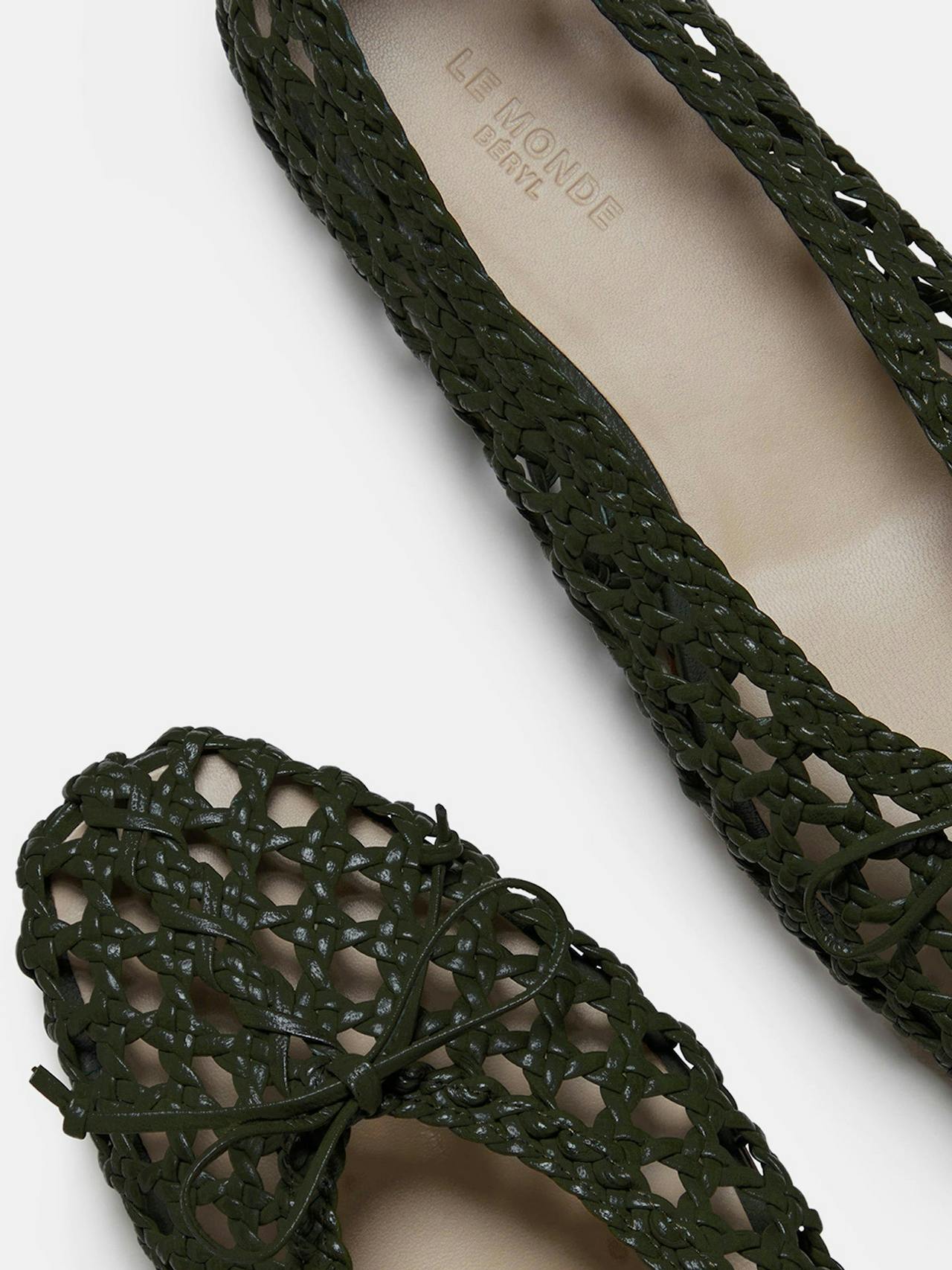 Green leather woven regency slippers Footwear Le Monde Beryl    - Collagerie