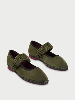 Olive green Mafalda jade flats Mafalda Flabelus    - Collagerie