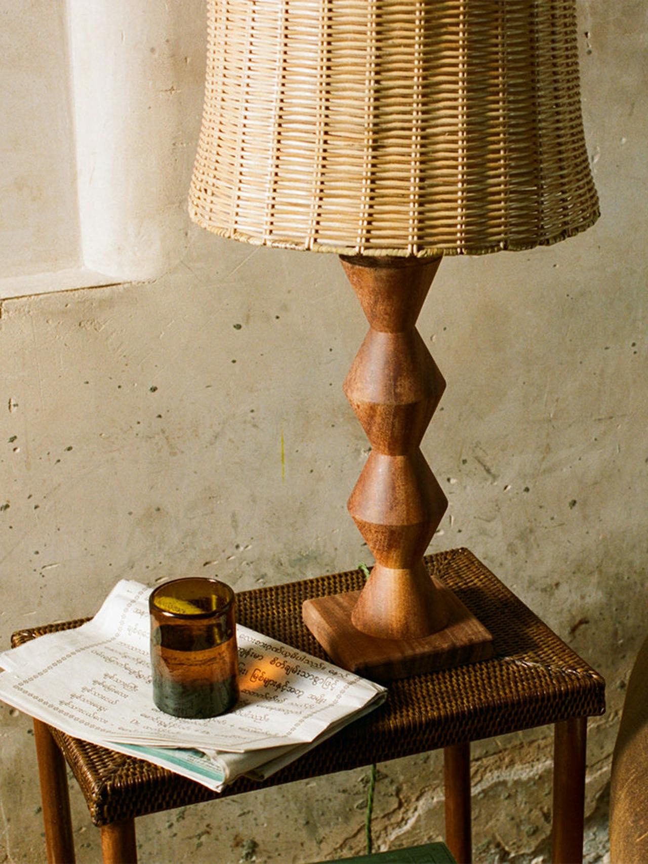 Mizo table lamp Interiors Kalinko    - Collagerie