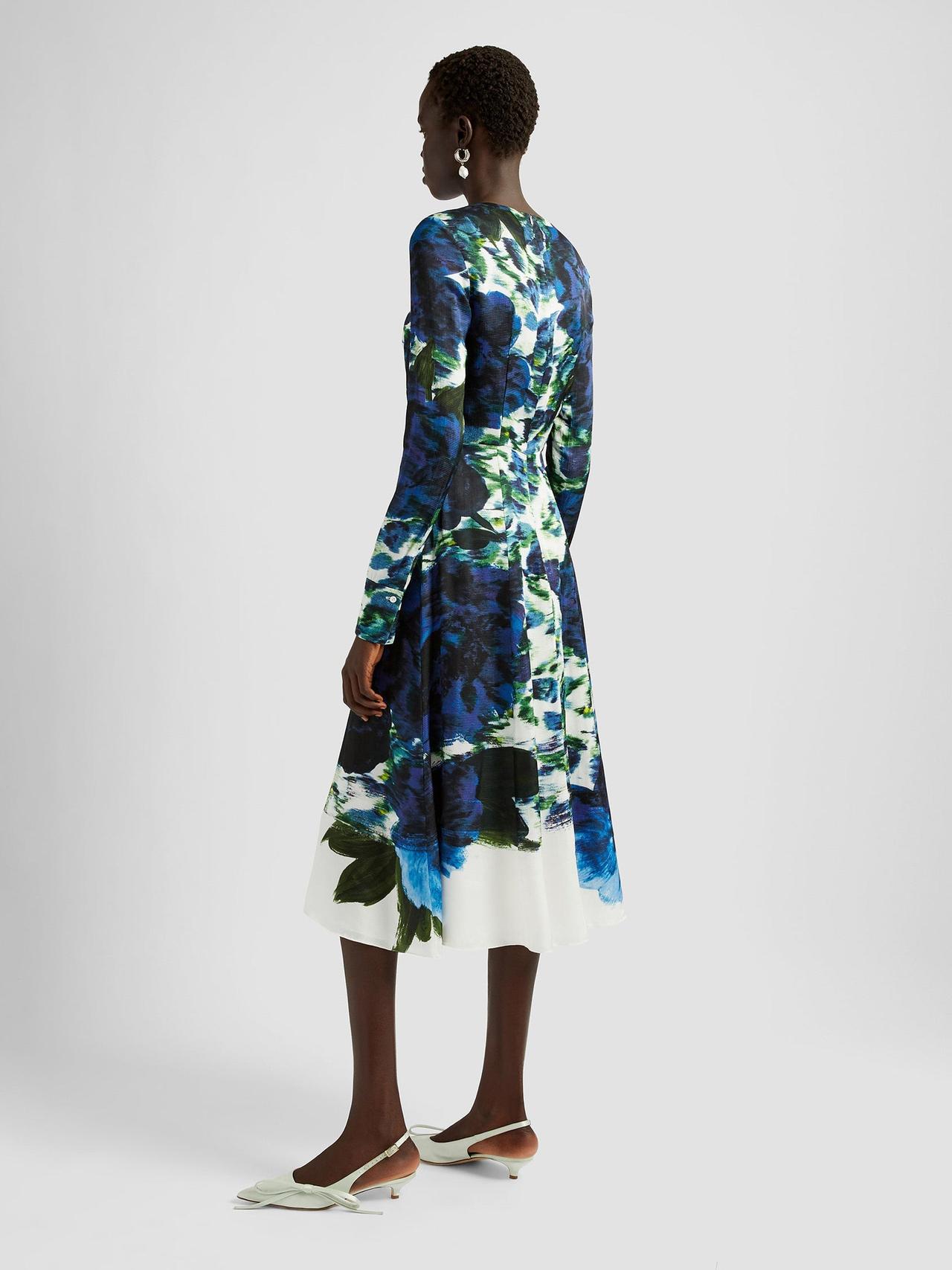 Long sleeve midi dress in inky print PF24_W0D28_PIVS Erdem    - Collagerie