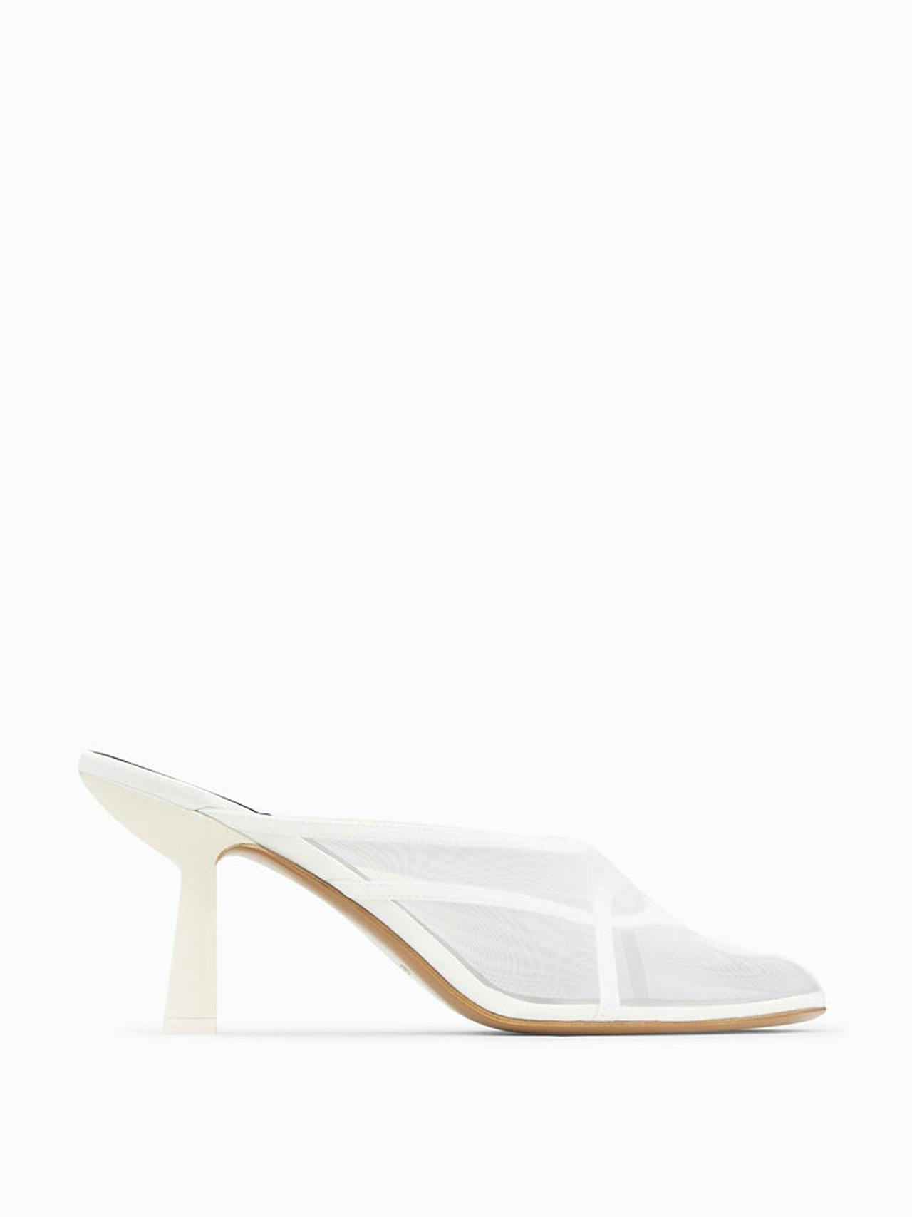 Cream Pherka mesh mules