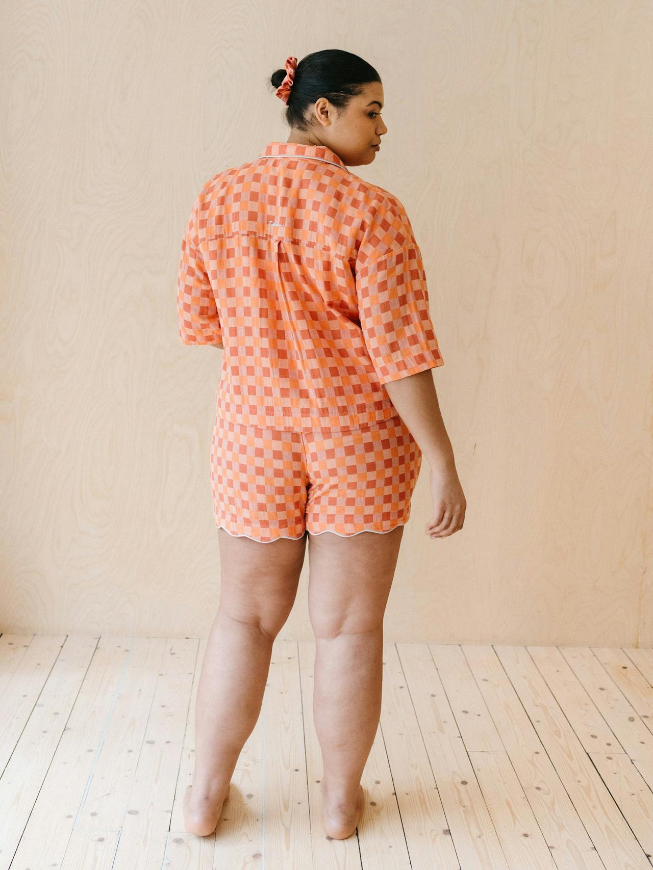 Cotton pyjamas in apricot checkerboard Sleepwear TBCo    - Collagerie