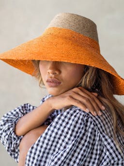 Riri duo jute handwoven straw hat in pumpkin orange Sun hats BrunnaCo    - Collagerie