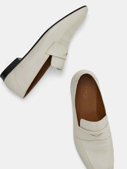 Ecru placket leather soft loafers Shoes Le Monde Beryl    - Collagerie