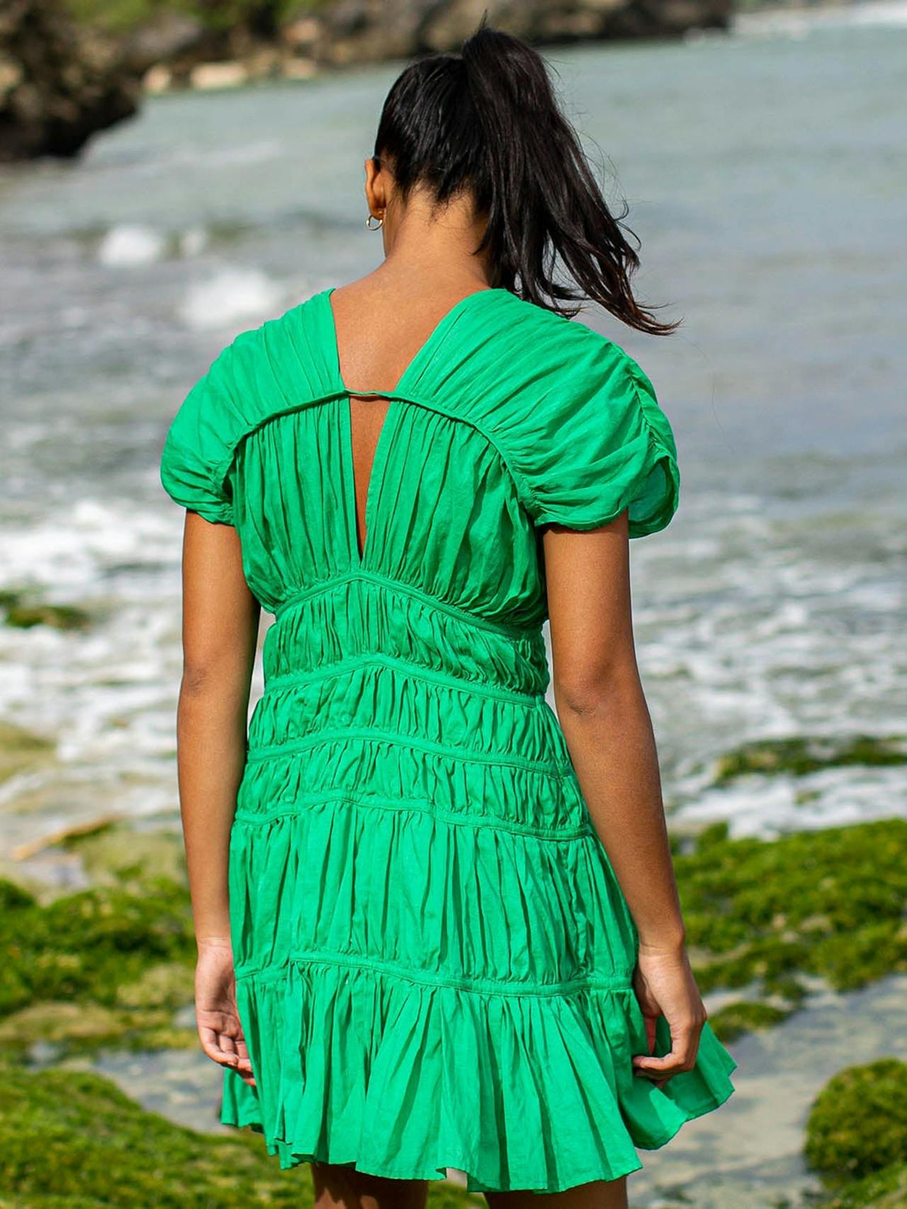 Srikandi ruffle cotton dress in kelly green Dresses BrunnaCo    - Collagerie