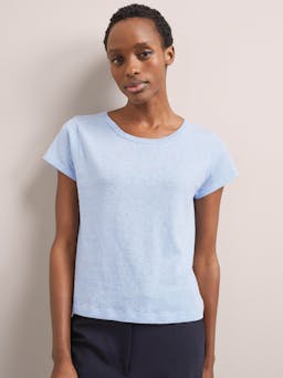 Pale blue Madison linen blend round neck knit t-shirt Knit Cefinn    - Collagerie