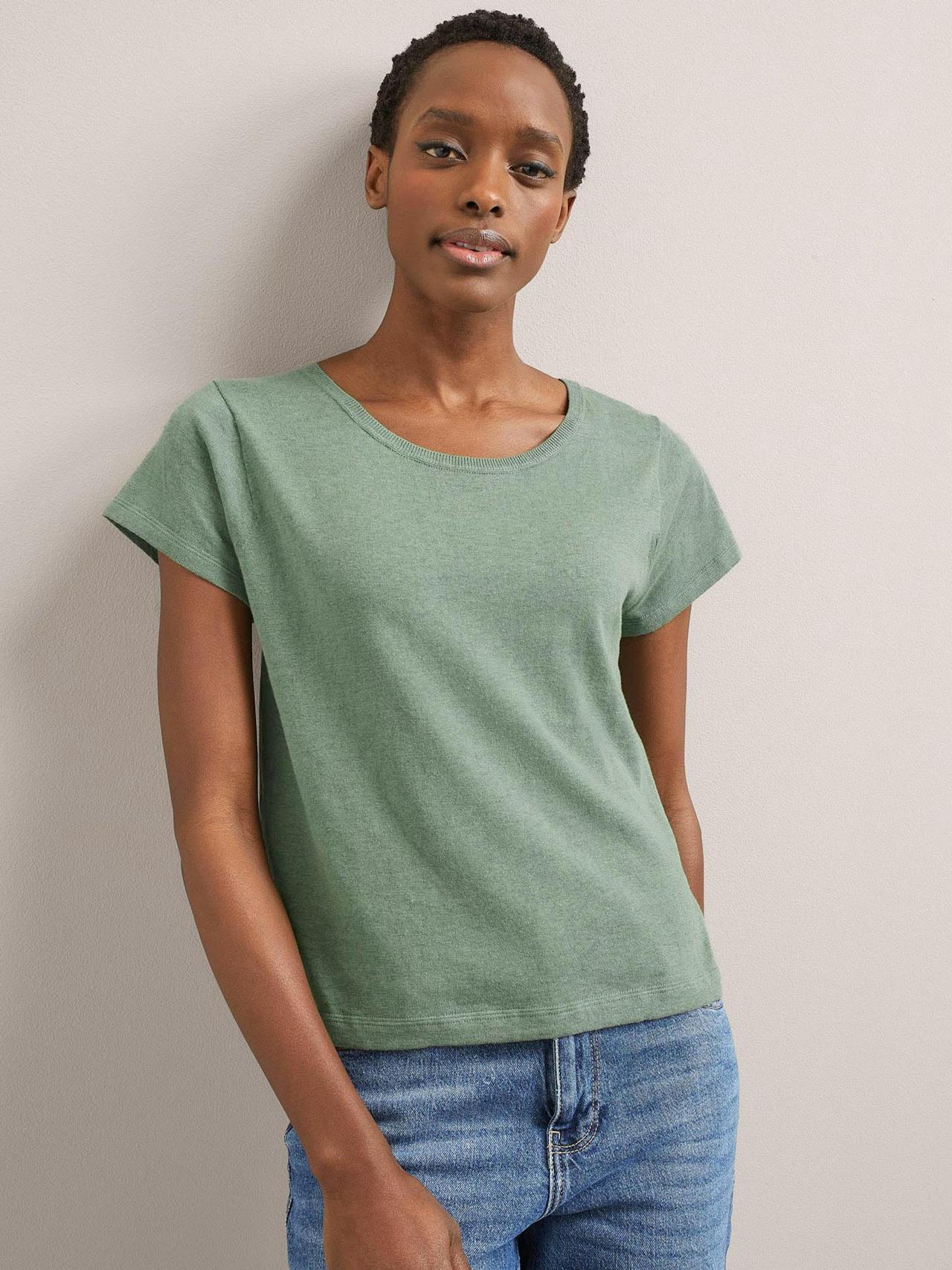 Sage green Madison linen blend round neck knit t-shirt Knit Cefinn    - Collagerie