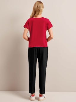 Red Madison linen blend v neck knit t-shirt Knit Cefinn    - Collagerie