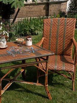 Emerson outdoor dining table Rattan Sharland England    - Collagerie