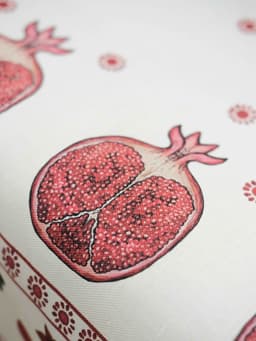 Pomegranate table linen for Penny Morrison Table Linen Bell Hutley    - Collagerie