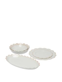 Beige scallop dining set (17 pieces)  In the Roundhouse    - Collagerie