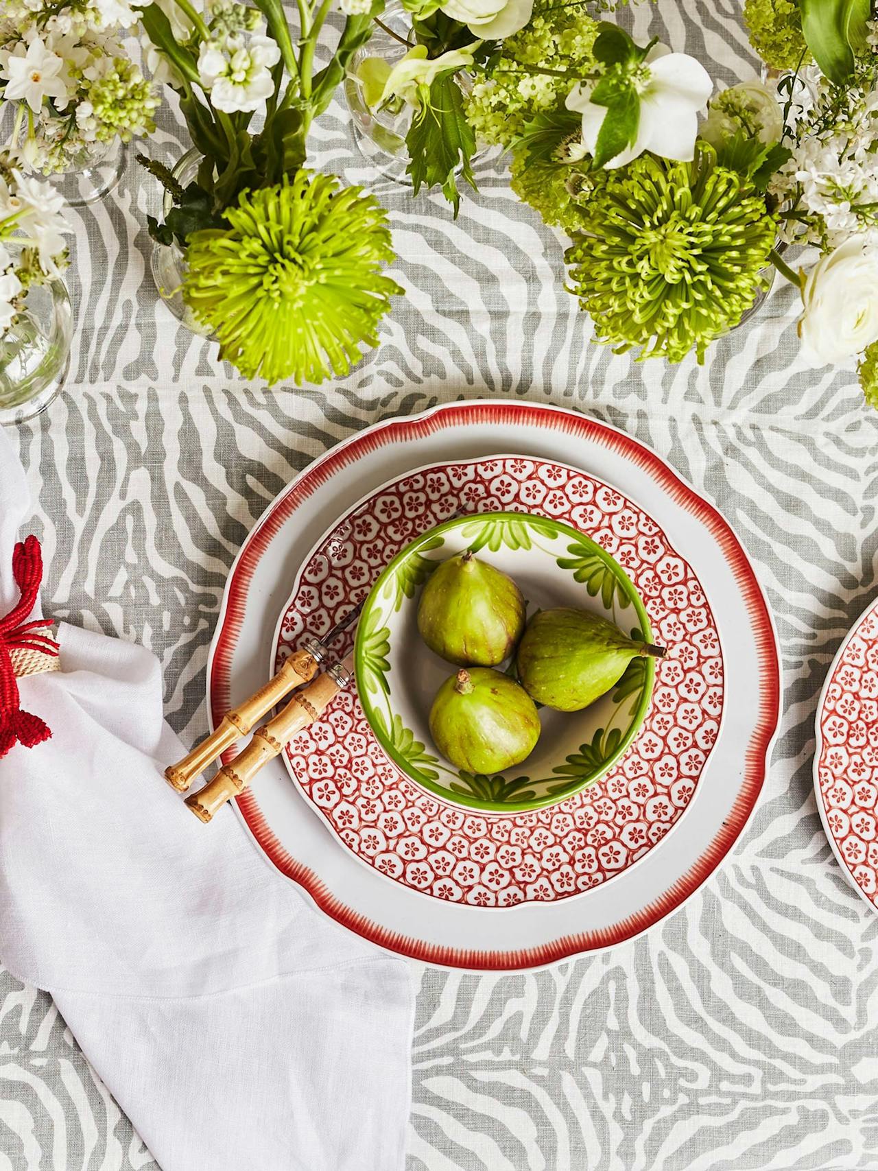 Grey zebra tablecloth SALES Maison Margaux    - Collagerie