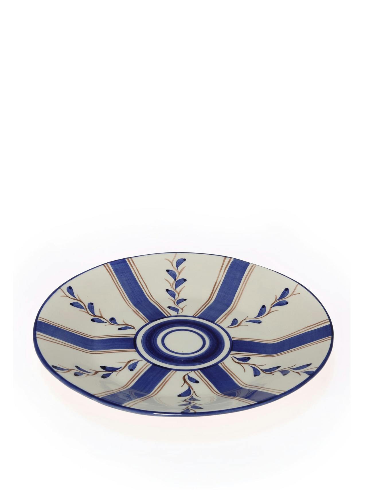 Blue stripe dessert plate Interiors Carolina Irving & Daughters    - Collagerie