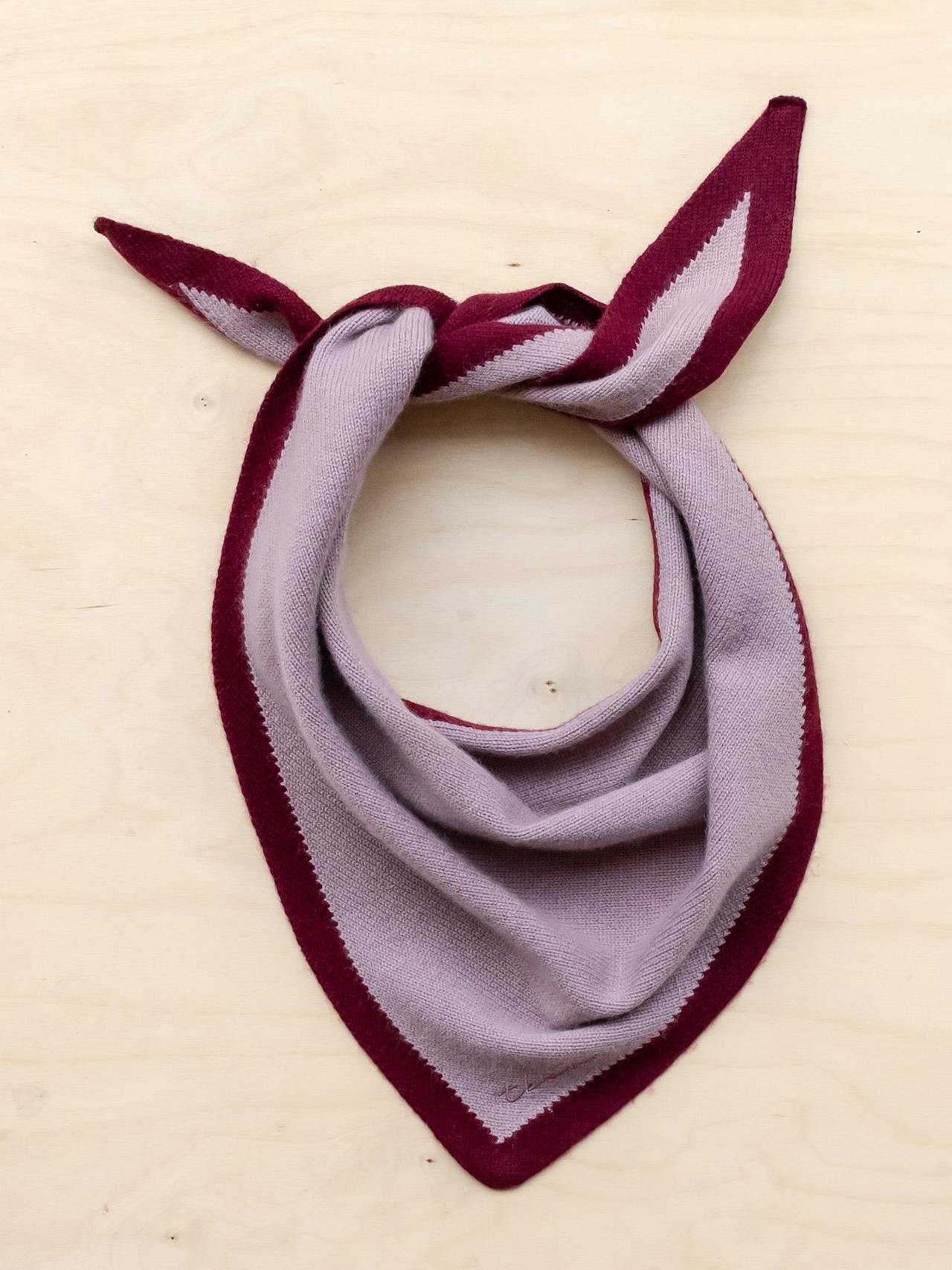 Merino triangle scarf in lilac and burgundy