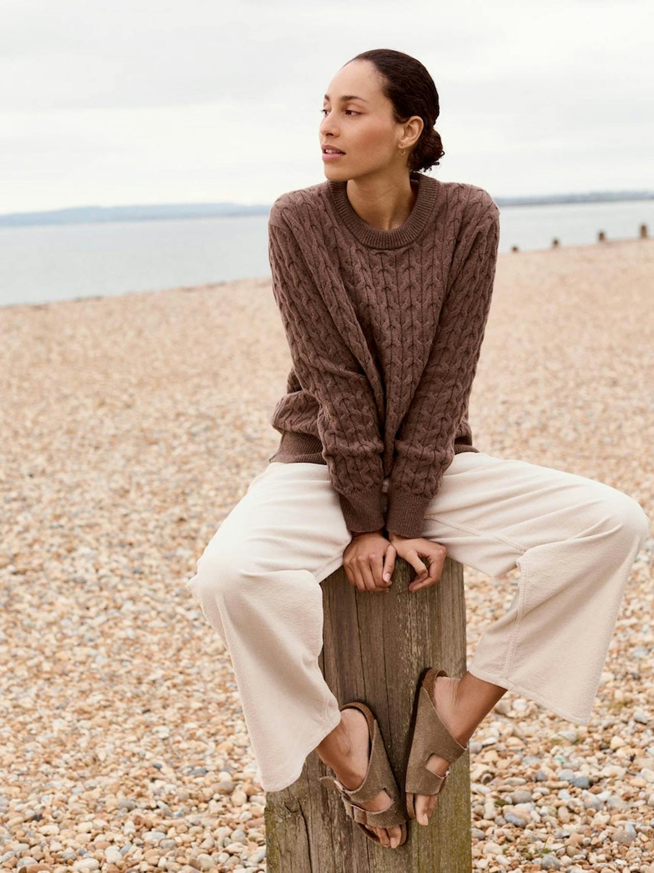 The cable crew in mocha Jumper Navygrey    - Collagerie