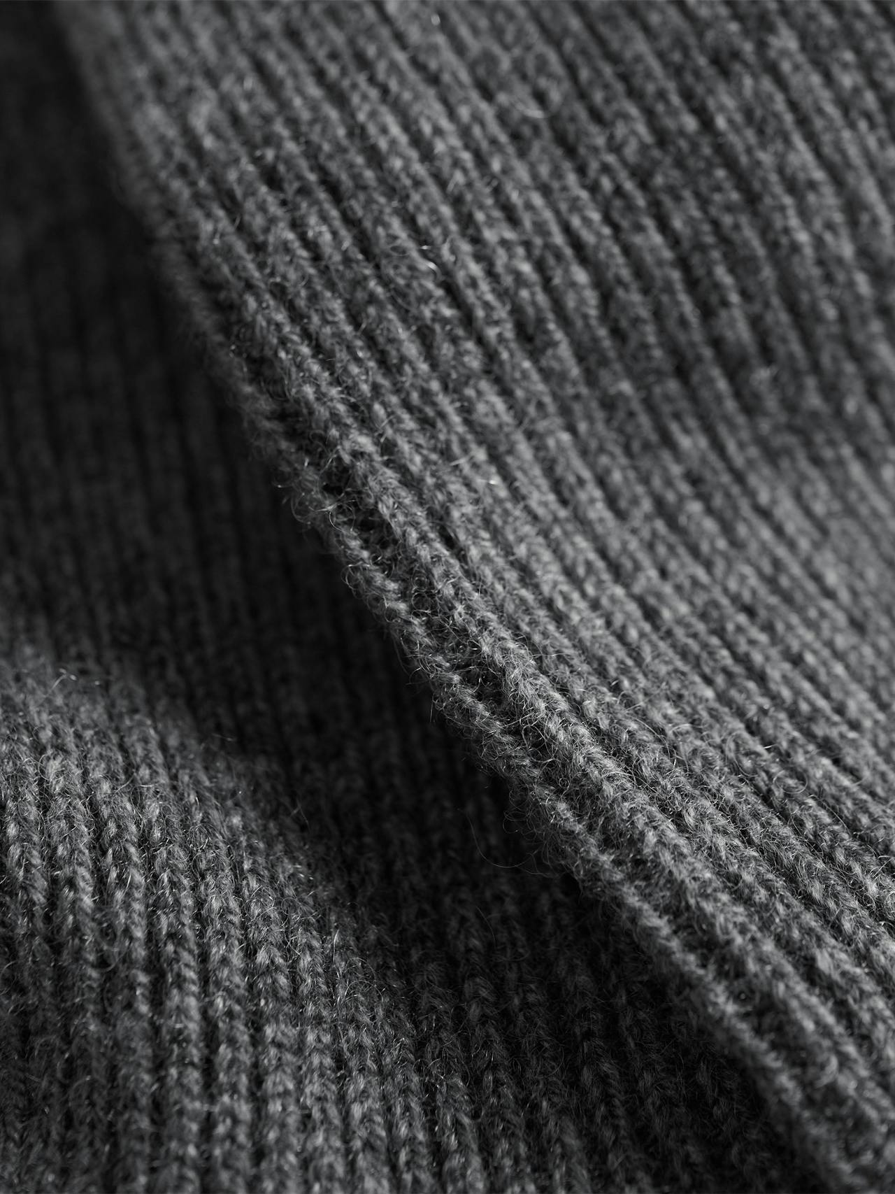 Women’s cashmere socks in Slate Accessories Bedfolk    - Collagerie