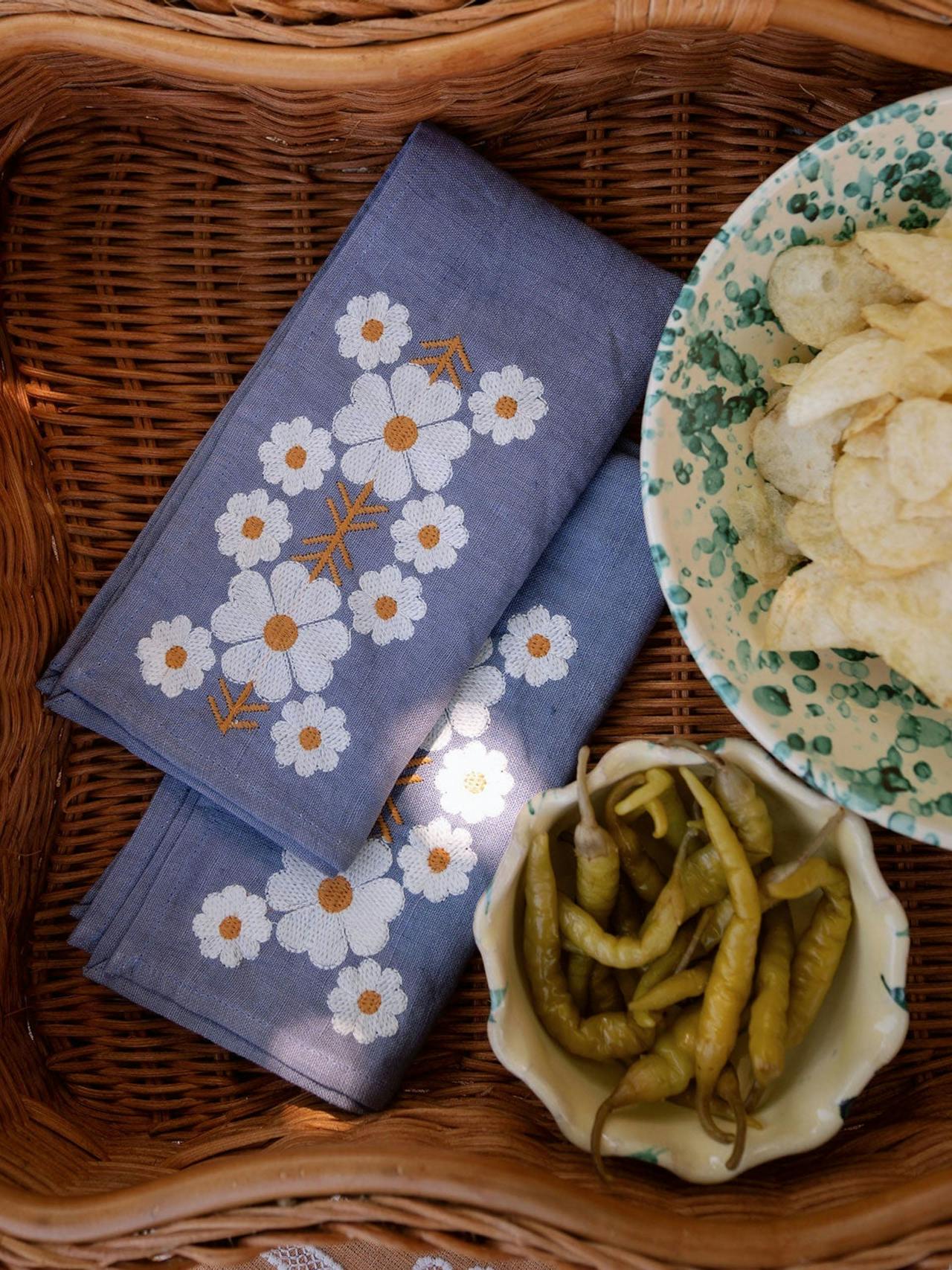 Tulpina linen napkins Interiors Sharland England    - Collagerie