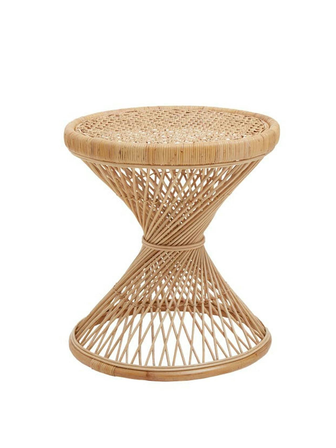 Hourglass Somerset rattan table