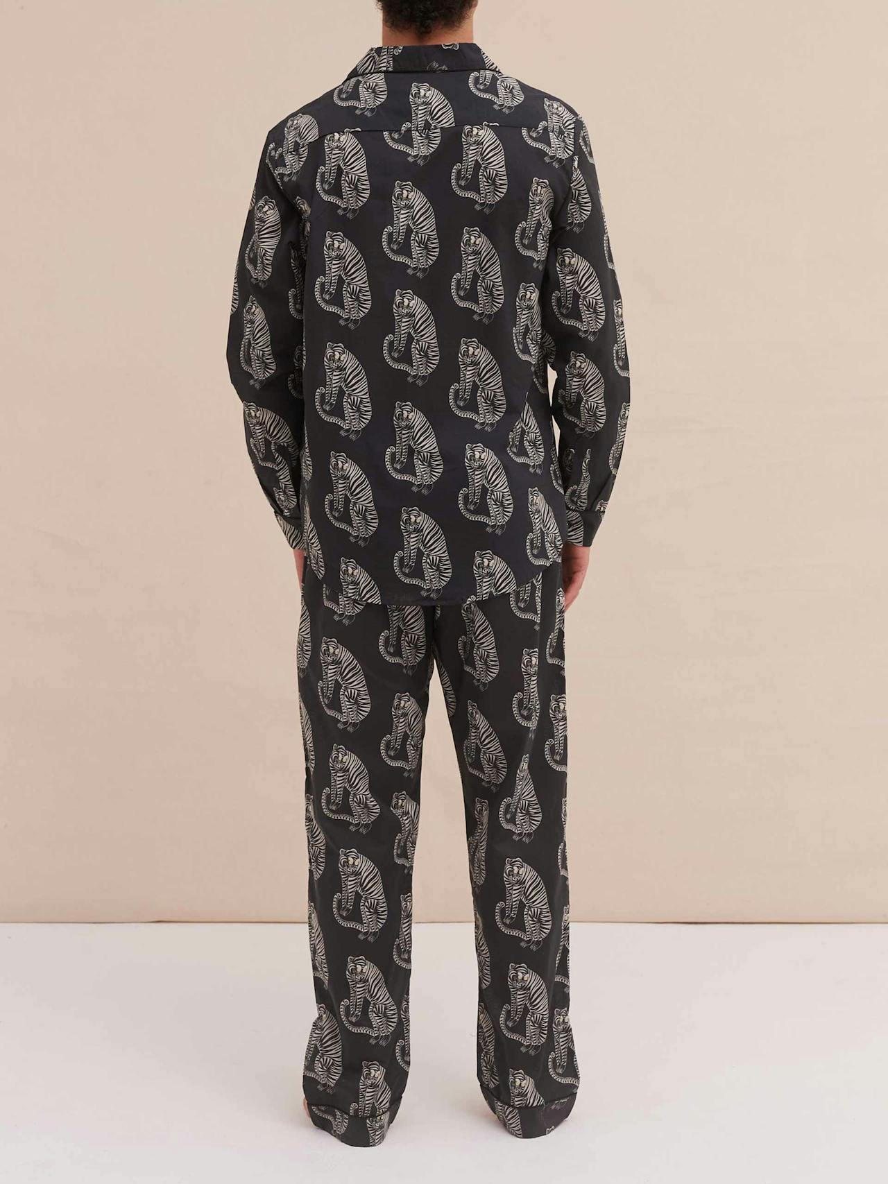 Men’s Sansindo tiger print long pyjama set Clothing Desmond & Dempsey    - Collagerie