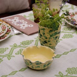 Scalloped splatter dish Interiors Sharland England    - Collagerie