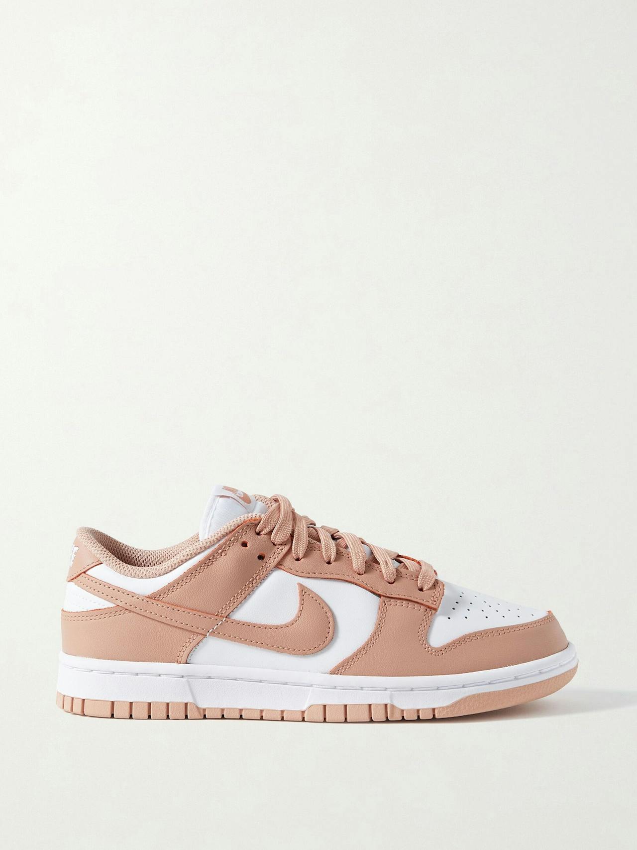 Dunk Low leather sneakers