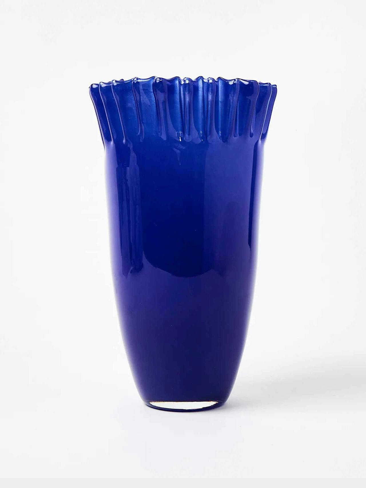 Sibilo pleated blue glass vase