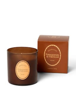 Pomegranate and patchouli scented candle Interiors Sharland England    - Collagerie