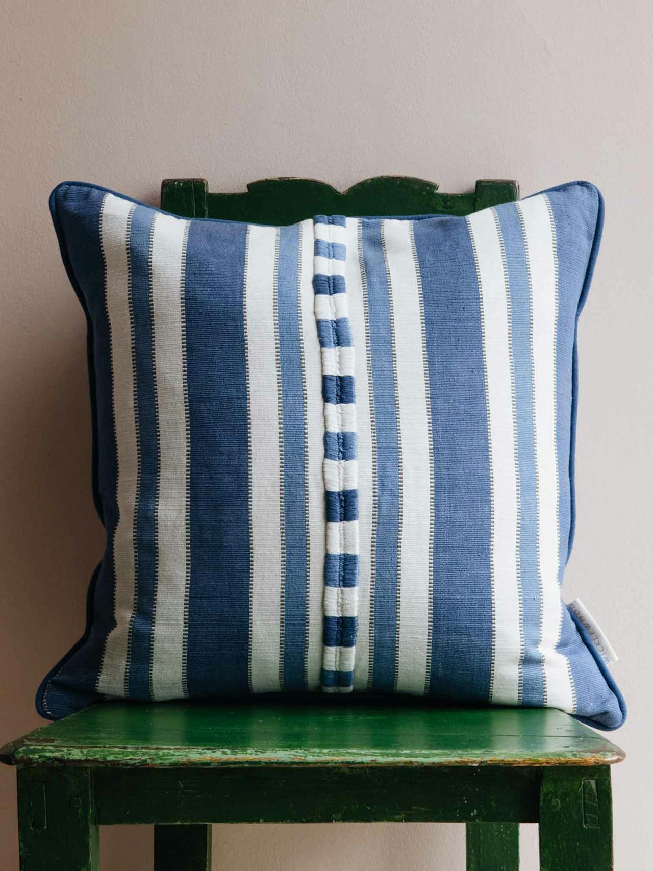 Raya blue square cushion cushion Wicklewood    - Collagerie