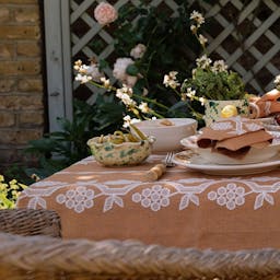 Scalloped splatter dish Interiors Sharland England    - Collagerie