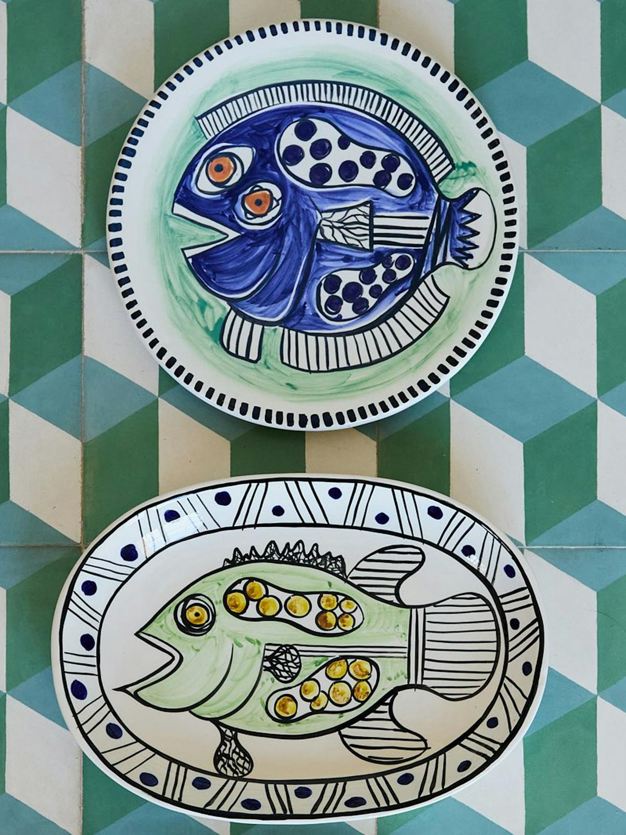 Small green fish gozo oval platter Small Oval Platters Villa Bologna    - Collagerie