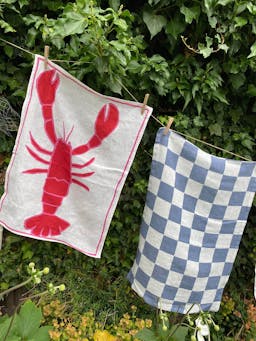 Lobster embroidered tea towel Interiors Amuse La Bouche    - Collagerie