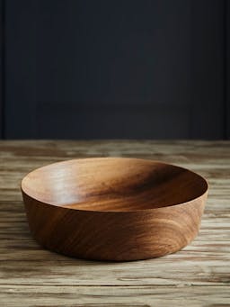 Kuki large wooden salad bowl Interiors Kalinko    - Collagerie