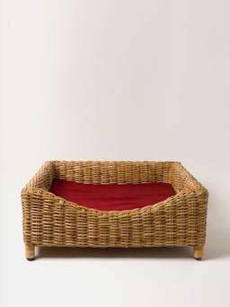 Kway raised rattan pet bed Interiors Kalinko    - Collagerie