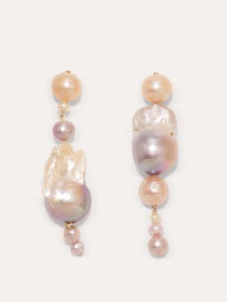 "Float" pink pearl and gold vermeil earrings Jewellery Completedworks    - Collagerie