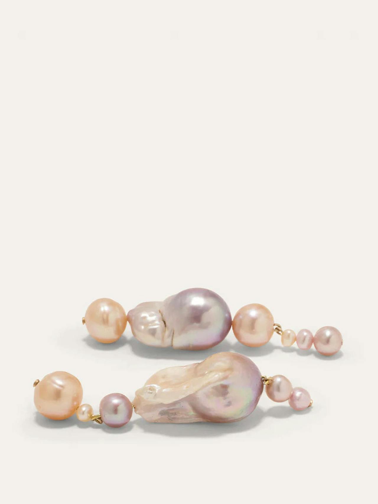 "Float" pink pearl and gold vermeil earrings Jewellery Completedworks    - Collagerie