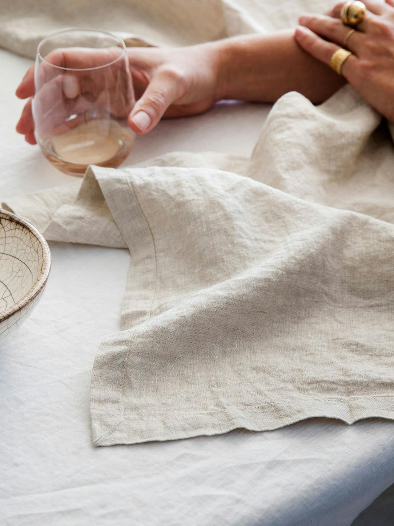 Natural linen table napkins Interiors Cultiver    - Collagerie