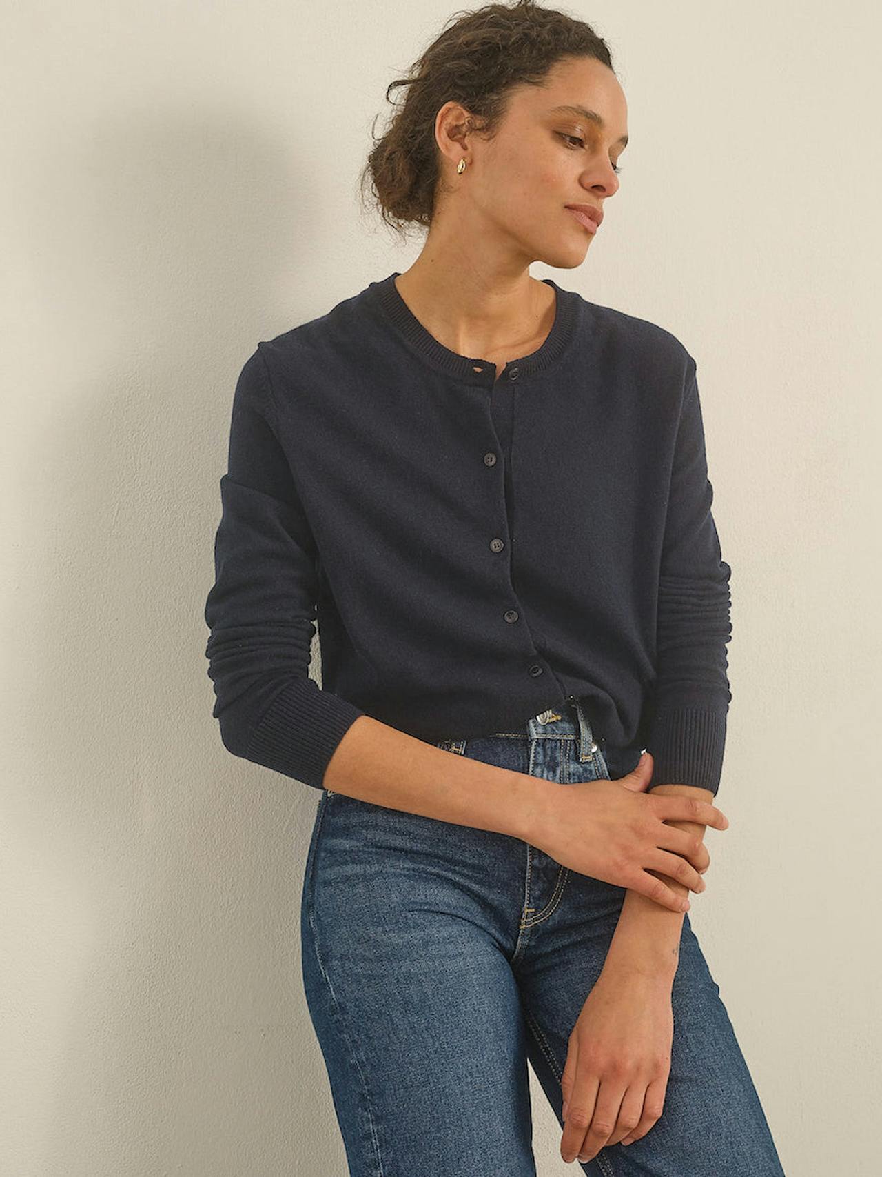 The Classic crew cardigan in navy Clothing Navygrey    - Collagerie