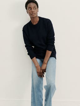 The Relaxed knit in navy Clothing Navygrey    - Collagerie