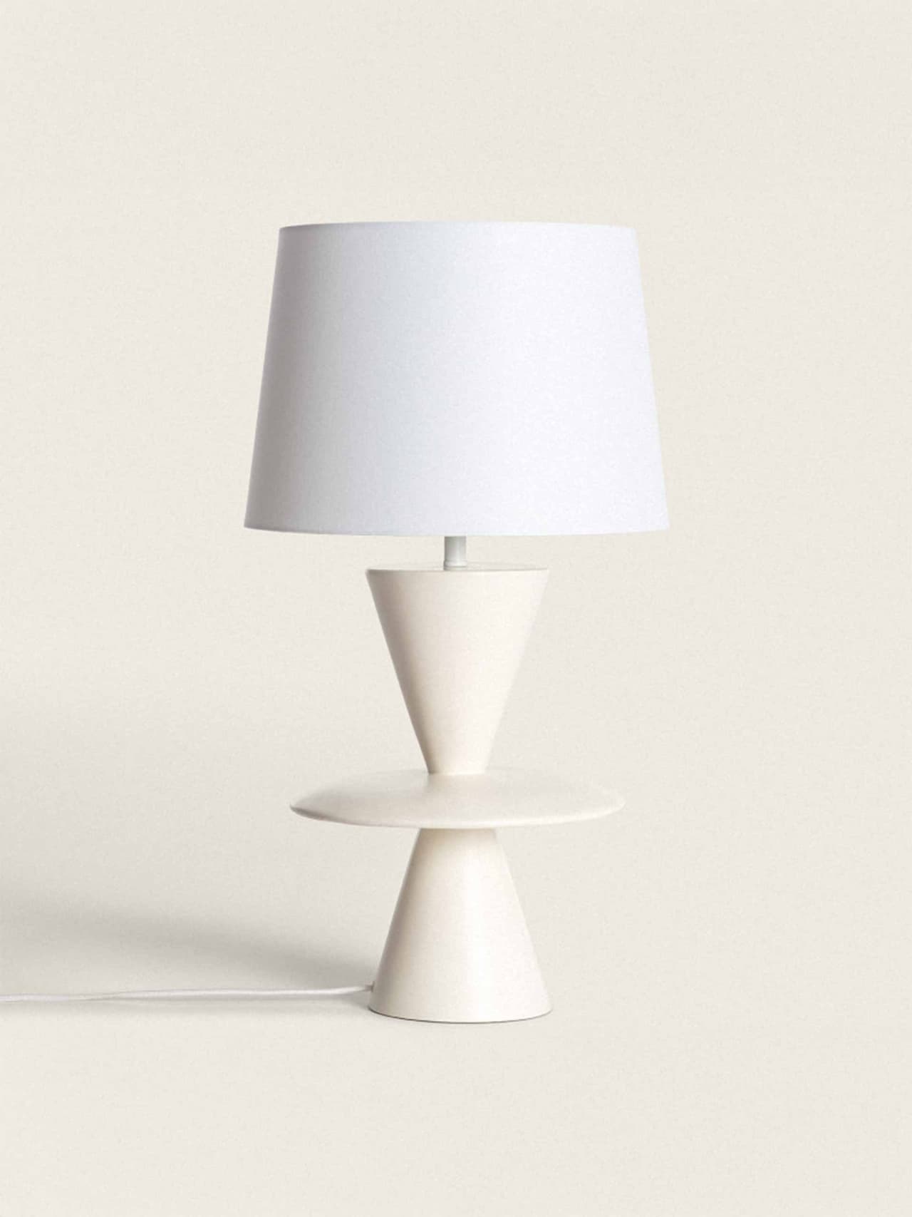 hp-lighting-direct-table-lamp