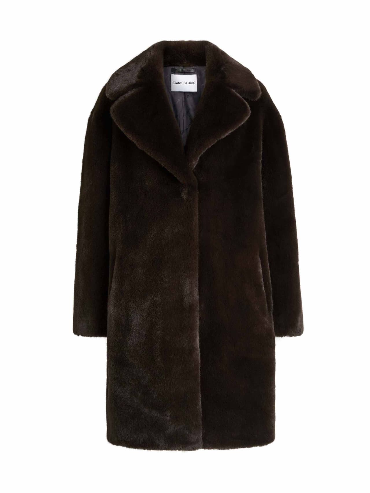 hp-staud-fur-coat