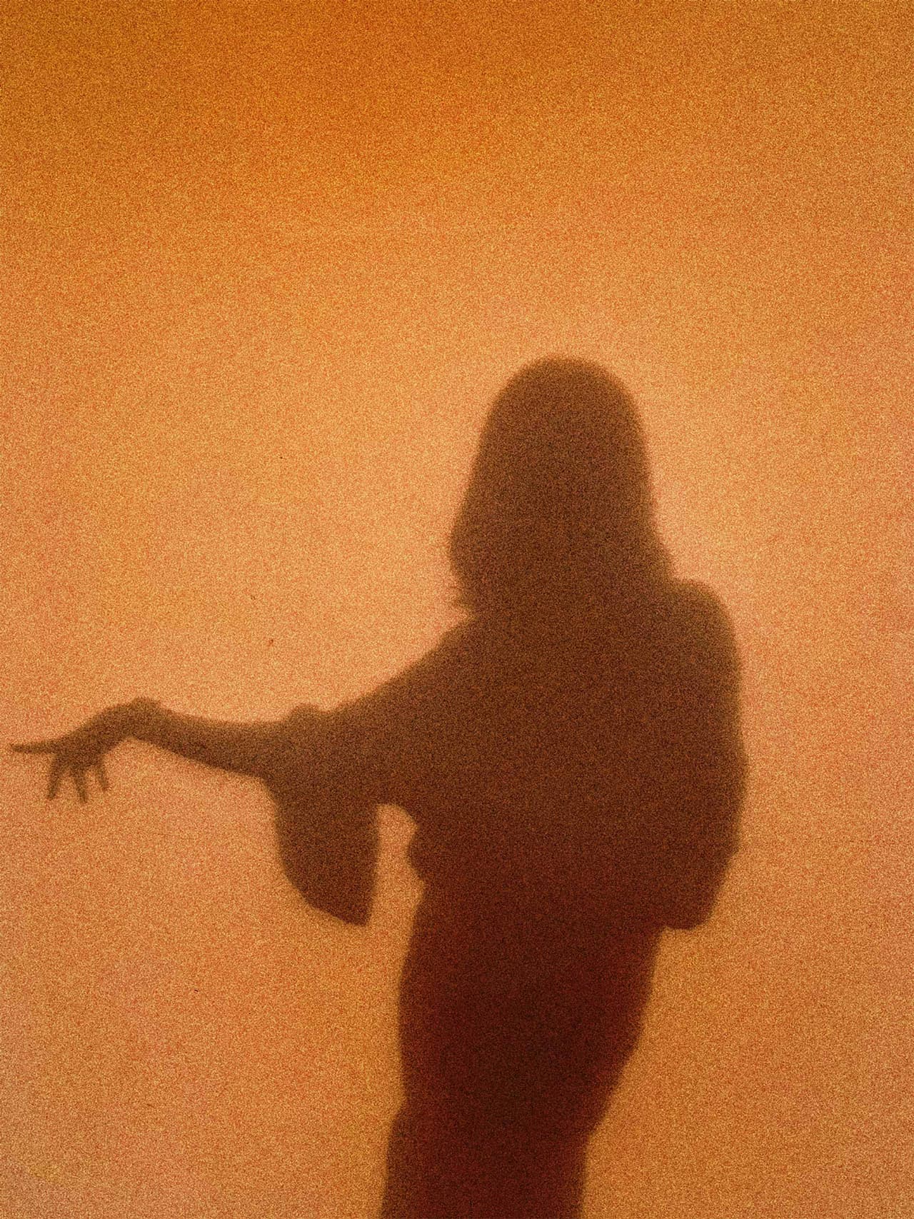 sunset-holding-stacey-koenitz-unsplash Image: Stacey Koenitz via Unsplash