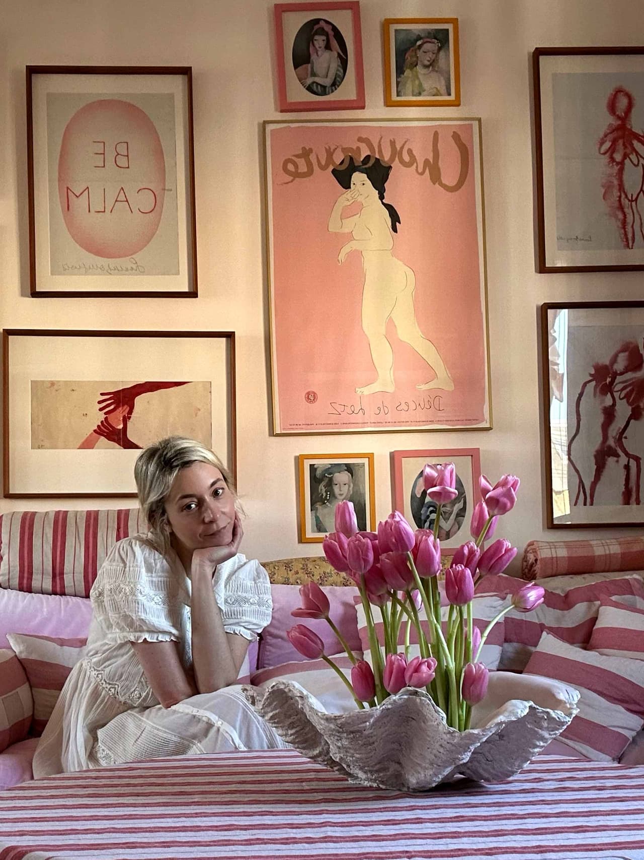 c-ob-violet-dent-portrait